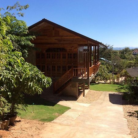 Settee Homestay Nan Luaran gambar