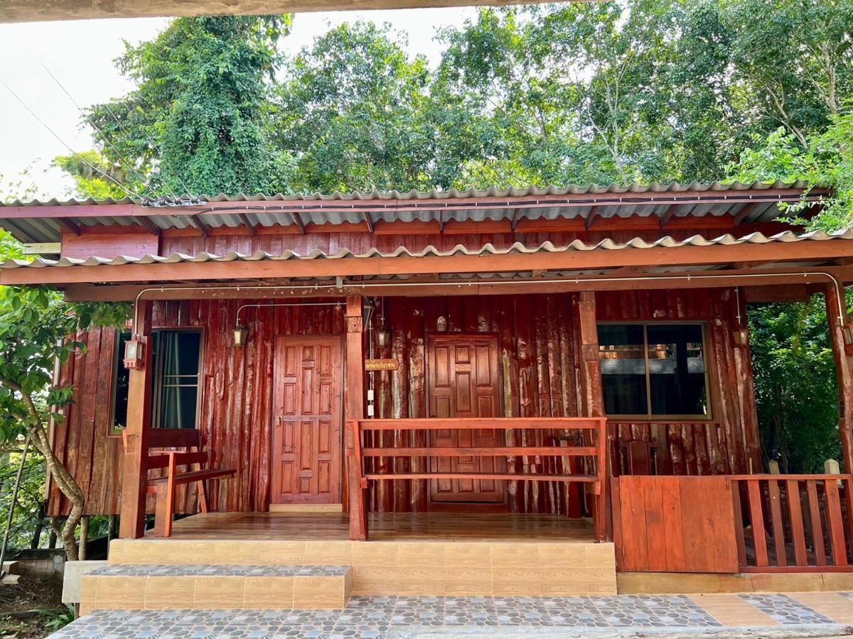 Settee Homestay Nan Luaran gambar