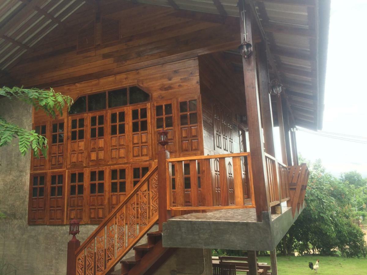 Settee Homestay Nan Luaran gambar