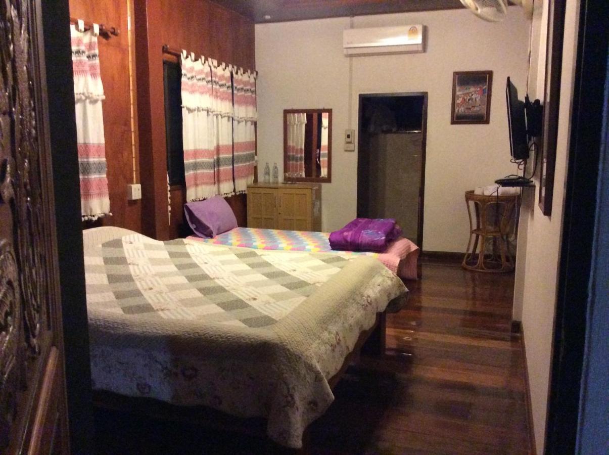 Settee Homestay Nan Luaran gambar
